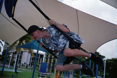 rodger_on_the_swing_3.jpg (22574 bytes)