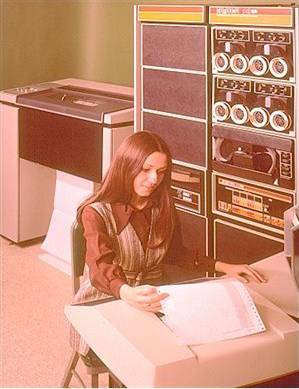 A PDP-8e minicomputer