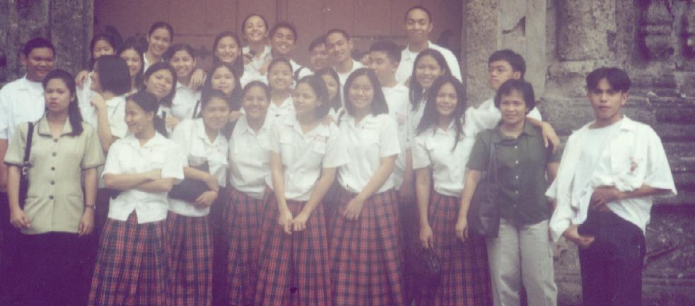 ...PiC inFr0nT 0F maLaTe chUrCh aFtr 0uTreAch...