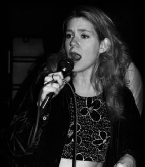 Mychelle Vedder, vocalist