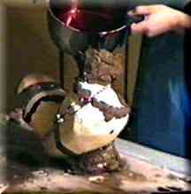 Pour