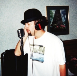 Steven Courtney emotes a deeply felt lyric.