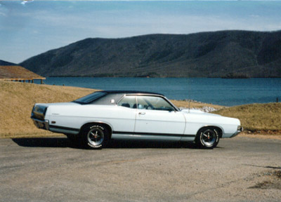 DCAR.jpg (39502 bytes)