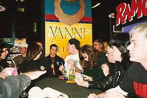 Johnny, CJ, Joey, Tommy, Marky y Dee Dee