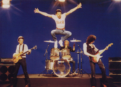 *FLASH!!* aa-aa