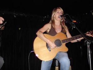 Liz Phair at Caf Du Nord, San Francisco, CA, August 18, 2005