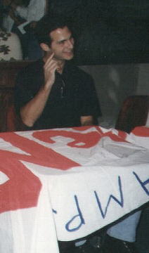 Alex siempre sonriente