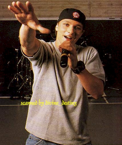 psdrew1.JPG (38471 bytes)