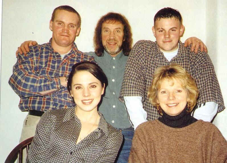 MEL AGED ABOUT 19 WITH HER FAMILY