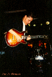 Robben Ford in action