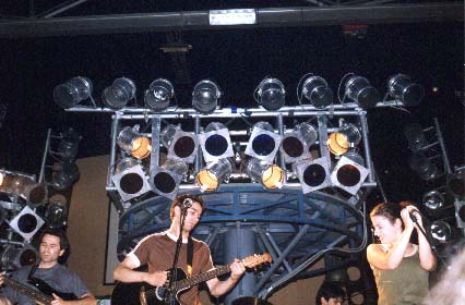 banda2.jpg (36950 bytes)