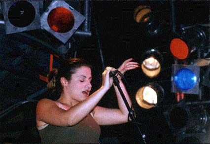 sofiaa2.jpg (30239 bytes)