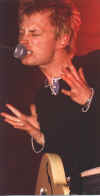 thomsing.jpg (63563 bytes)