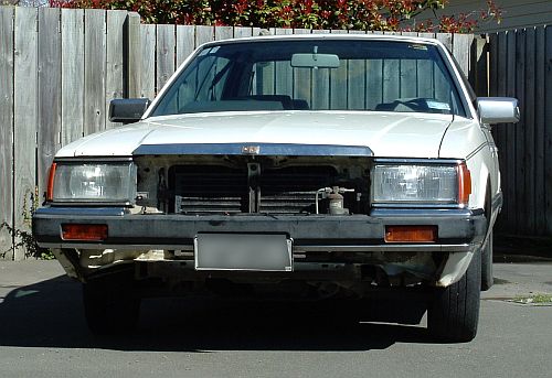 Laurel front