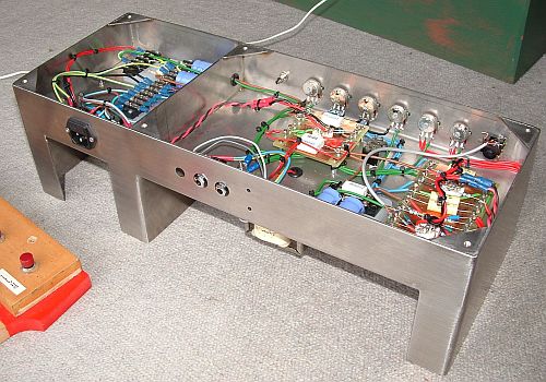 Amp from bottom at angle