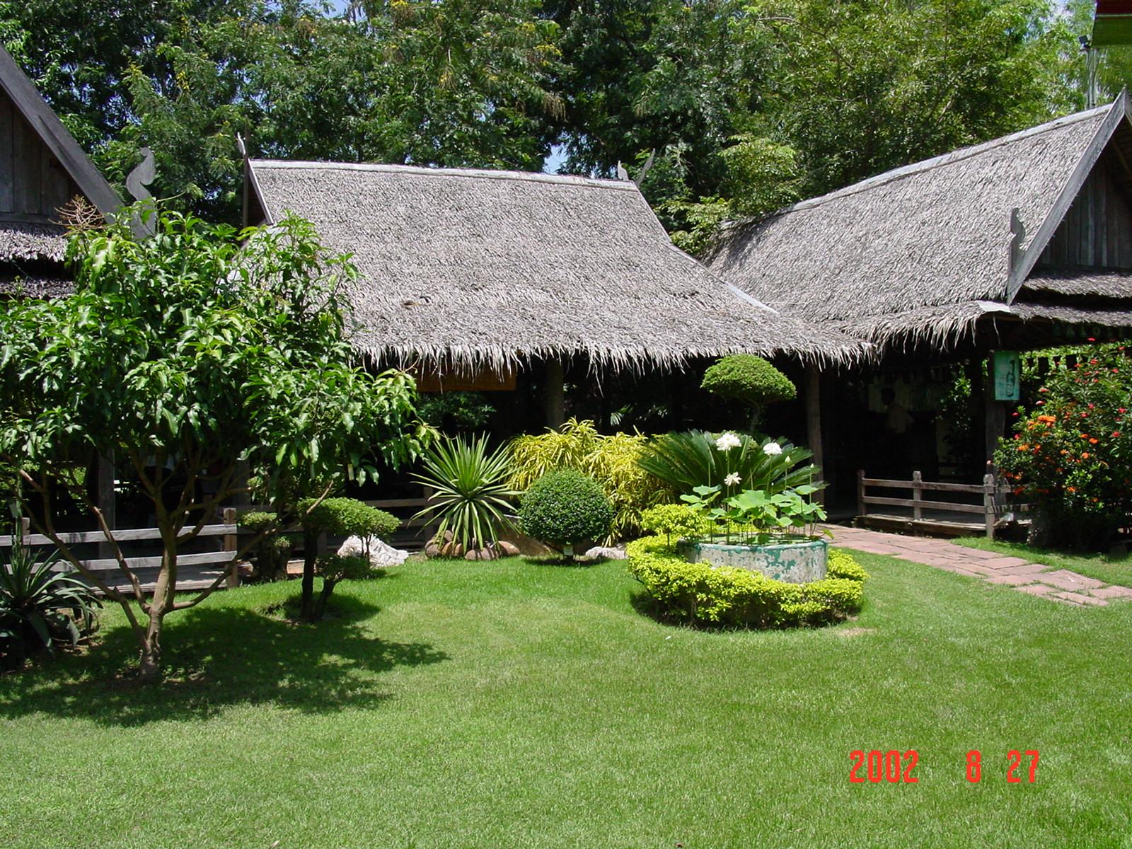 COTTAGE