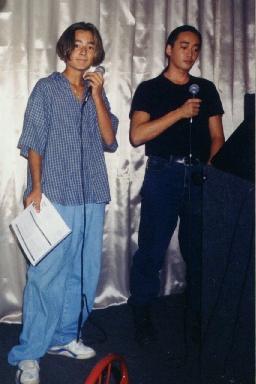 Miltinho e Suzuki no karaoke ...