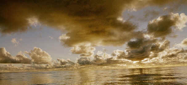 ocean sunset (17039 bytes)