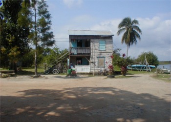 Holky Polky Water Taxi Office in Independance