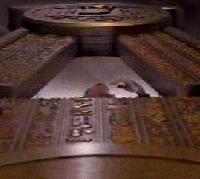 an open Goa'uld sarcophagus