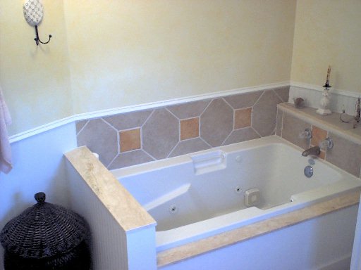Jacuzzi tub!