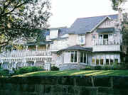 Cremorne Point house