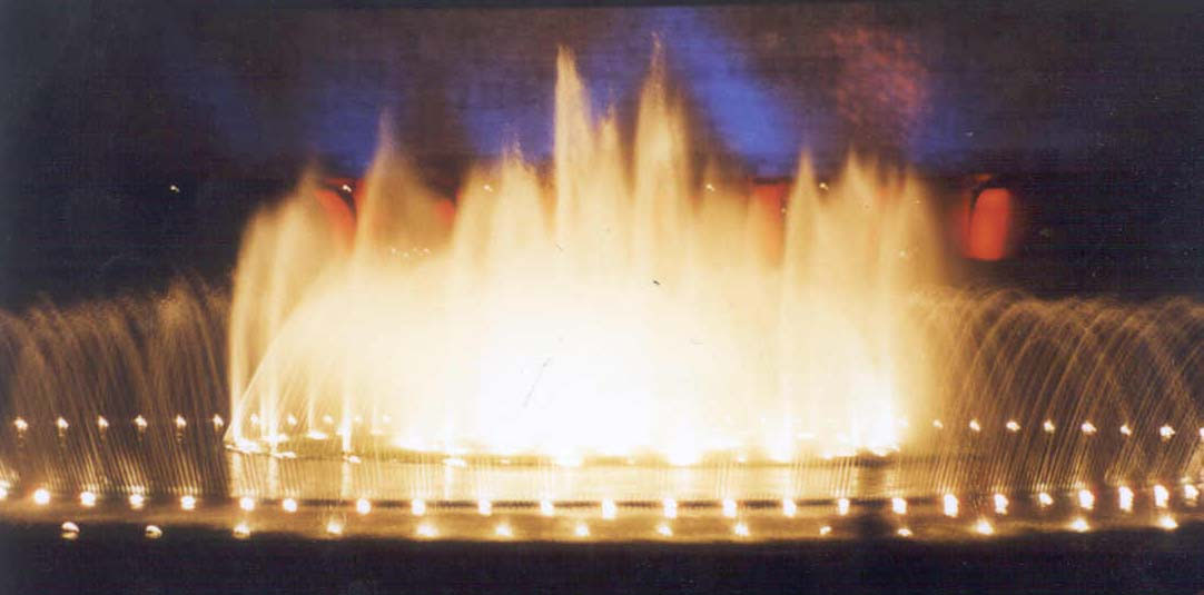 CCP is one of the most beautiful sights along Roxas Boulevard especially at night when there is a show at its Main Theater.