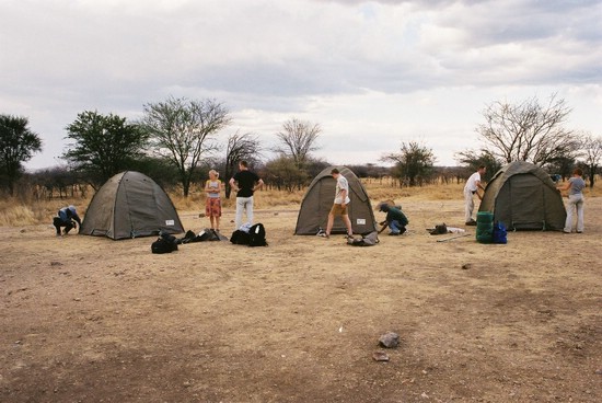 2002-Tanz-05-34-campsite_Serengeti
