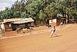 2002-Tanz-04-02-ontheway