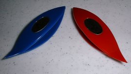red and blue clovers