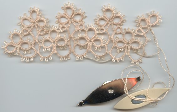 Peach Edging
