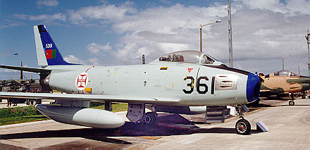 F-86F 5361at B.A.1 1997 (L.Tavares)