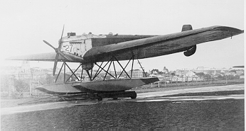 Fokker T.IIIW nr.27 at Bom Sucesso. (EMFA/CAVFA)