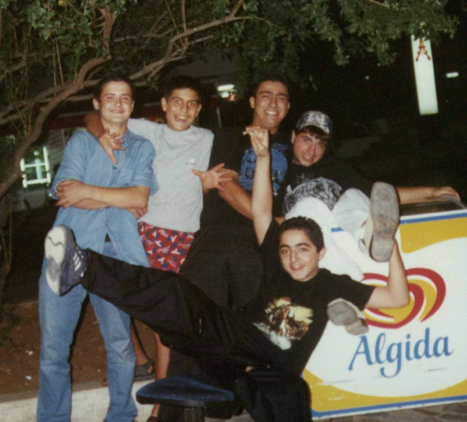 D�s�yom Dondurmalarin arasina iMDATT