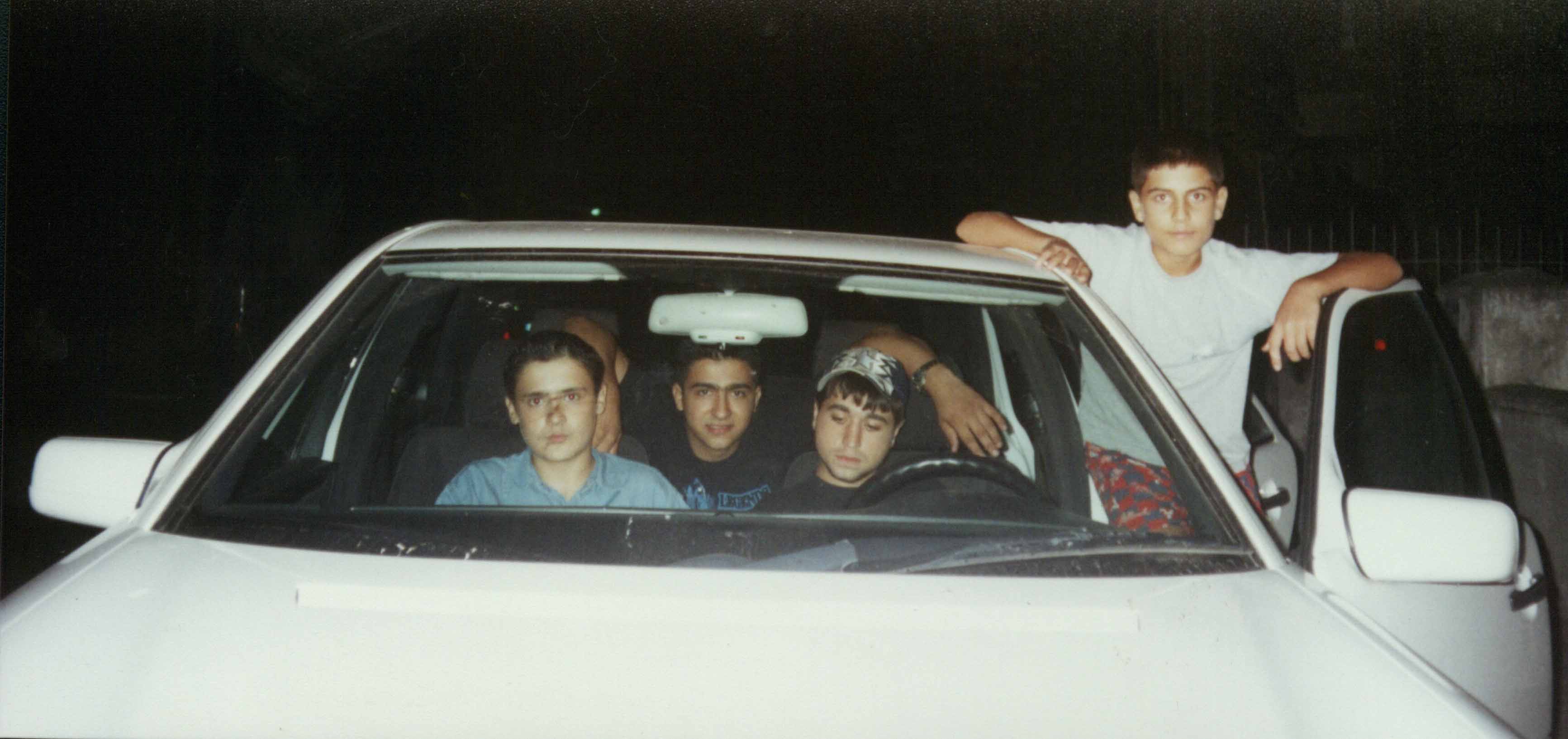 Baban gelicek hadi c�k�n arbadan. :)