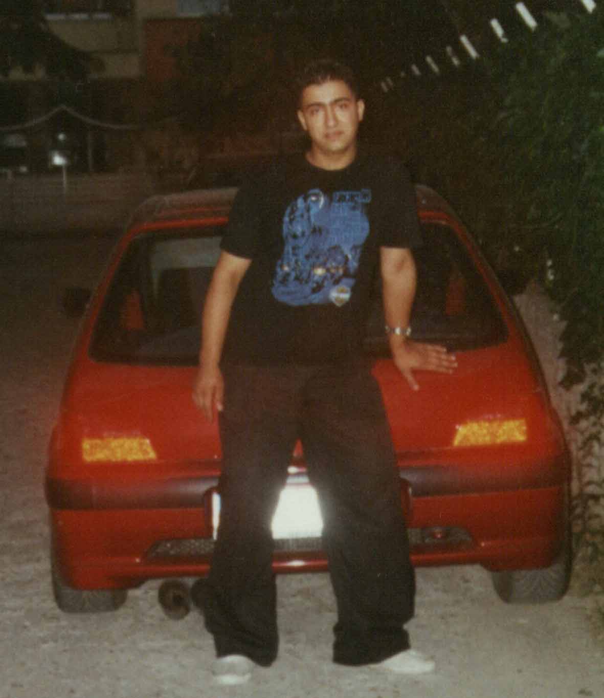 Birader Farlari acik unutmu�sun.