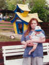 me_mommy6.jpg (58832 bytes)
