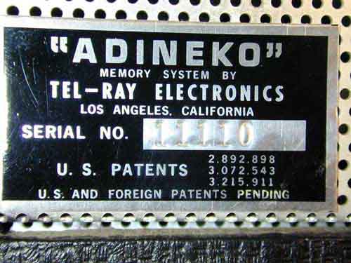  Adineko label 