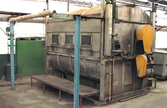 wpe16.jpg (36869 bytes)