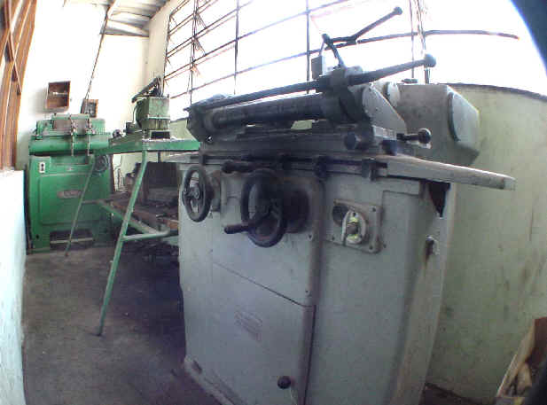 wpe24.jpg (27822 bytes)