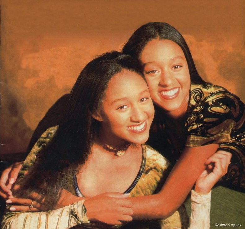 jek072.jpg (size: 93994 bytes)