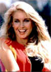 Heather Posing Close v3.jpg (48064 bytes)