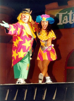 Tatiana con el payaso