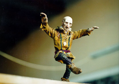 starec.JPG (27628 bytes)