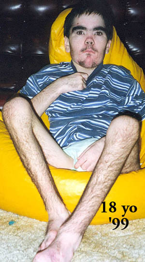 R18yo2.jpg (41K bytes)