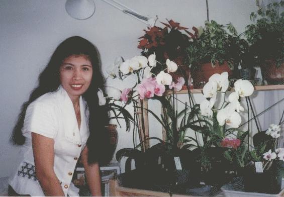 Arlyn loves orchids!!!