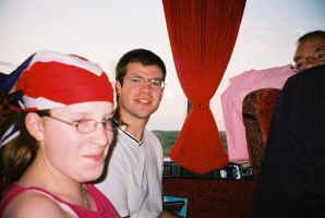 dan and helen on coach going.jpg (76262 bytes)