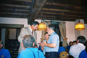 herr hos mayor of holzchirken.jpg (62047 bytes)