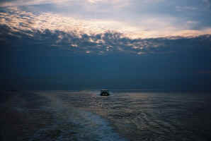 seascape ferry going.jpg (70221 bytes)
