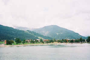 view from lake.jpg (43390 bytes)